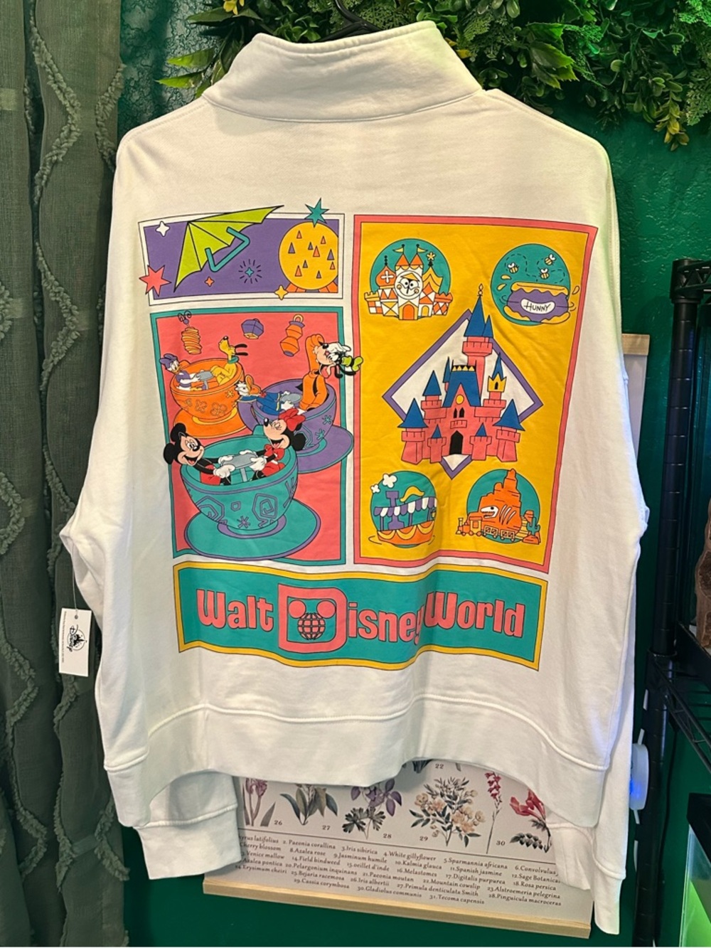 Walt Disney World Pullover - Picture 2 of 5